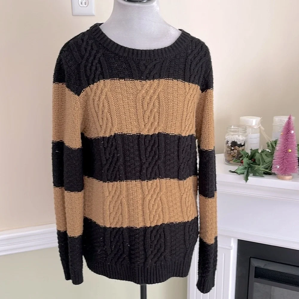 FOREVER 21 Black & Tan Striped Cable Knit Pullover Crewneck Sweater Size M - Picture 4 of 8